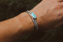 Load image into Gallery viewer, Turquoise Bracelet