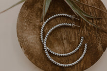 Load image into Gallery viewer, Spiral Hoop