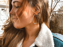 Load image into Gallery viewer, Spiral Hoop