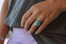 Load image into Gallery viewer, Turquoise - Sz 7
