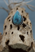 Load image into Gallery viewer, Turquoise - Sz 7
