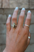 Load image into Gallery viewer, Vintage Turquoise - Sz 6
